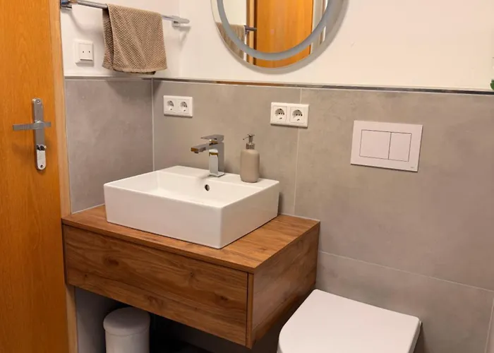 Ausgezeichnete Ferienwohnung Anna In Lemgo Mit Terrasse Appartement *